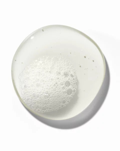 Authentic Beauty Concept Hydrate Cleanser 300ml — texture close-up