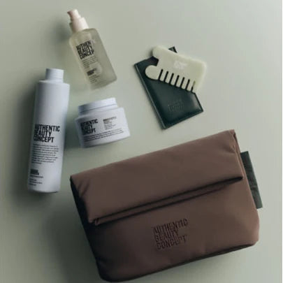 Hair and Senses Christmas Gift Set 2026, jade comb close-up